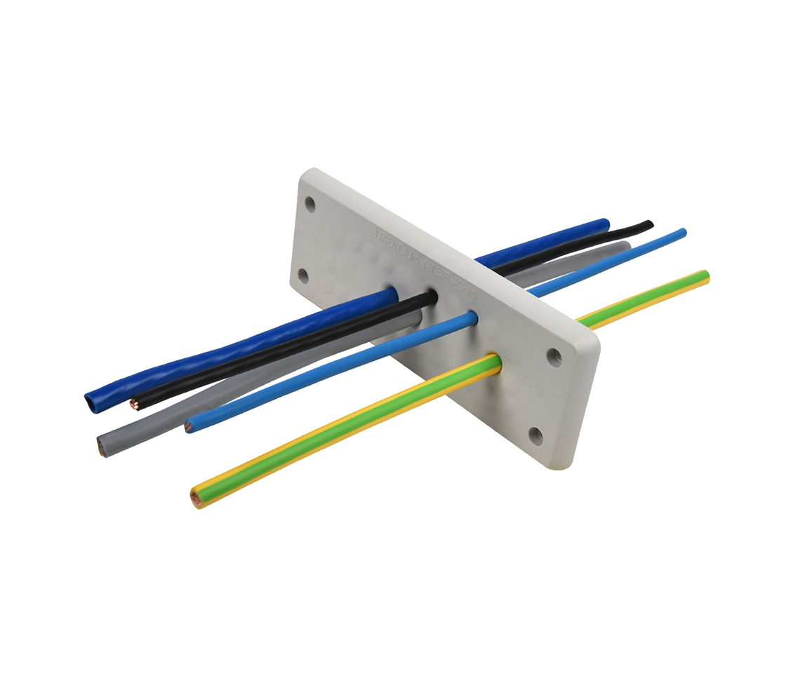 Kabeldurchführungsplatte