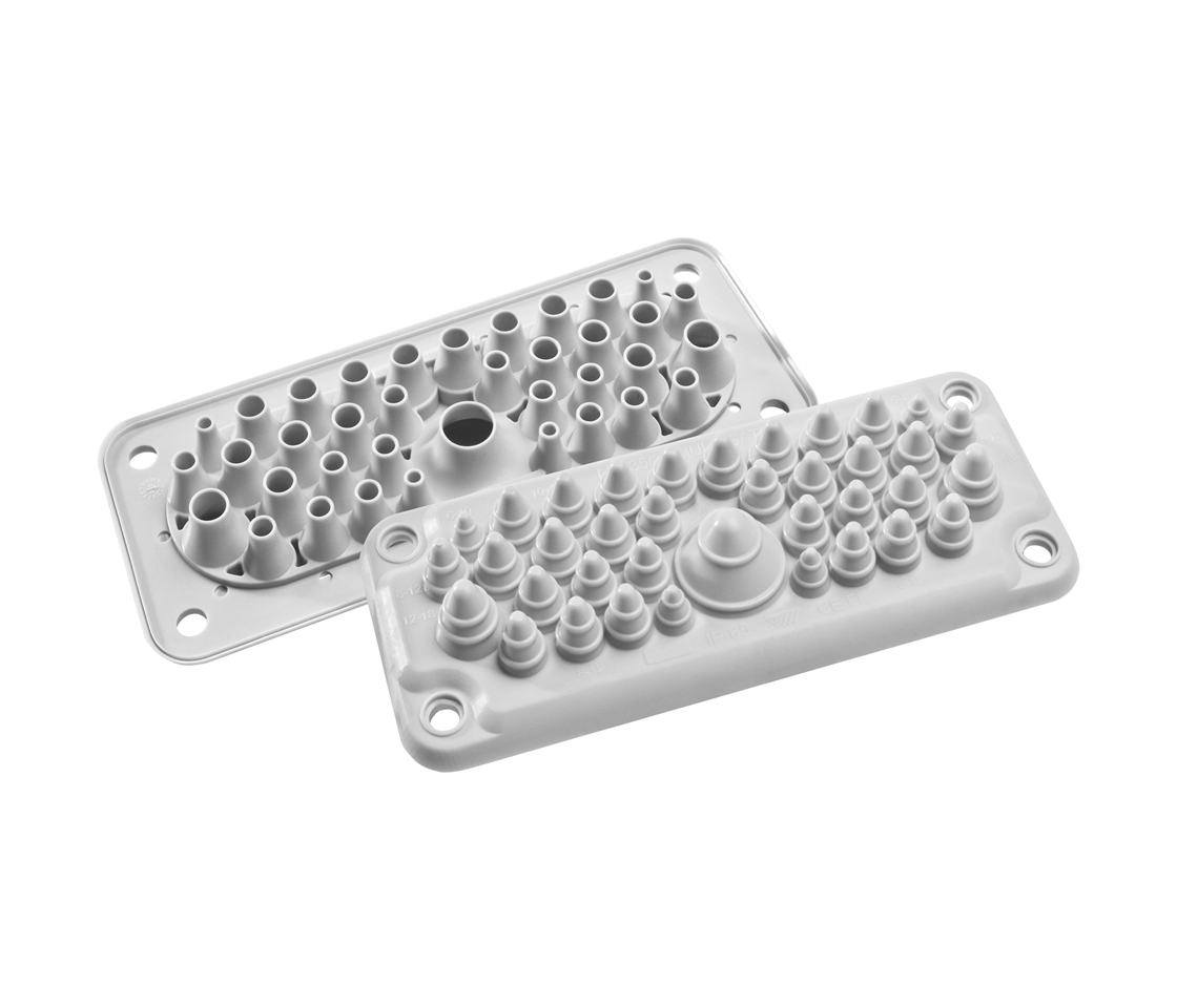 Plaques passe-câble